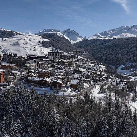 Spacieux Avec Spa, 3 Chambres, Accès Facile Aux Pistes à Moriond - Fr-1-563-143
