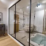 Spacieux Avec Jacuzzi A - Fr-1-563-143 *