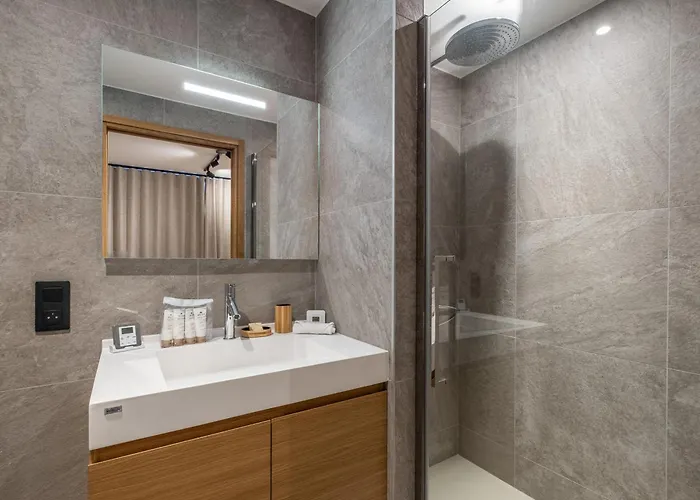 Spacieux Avec Jacuzzi A - Fr-1-563-143 Appartement Courchevel