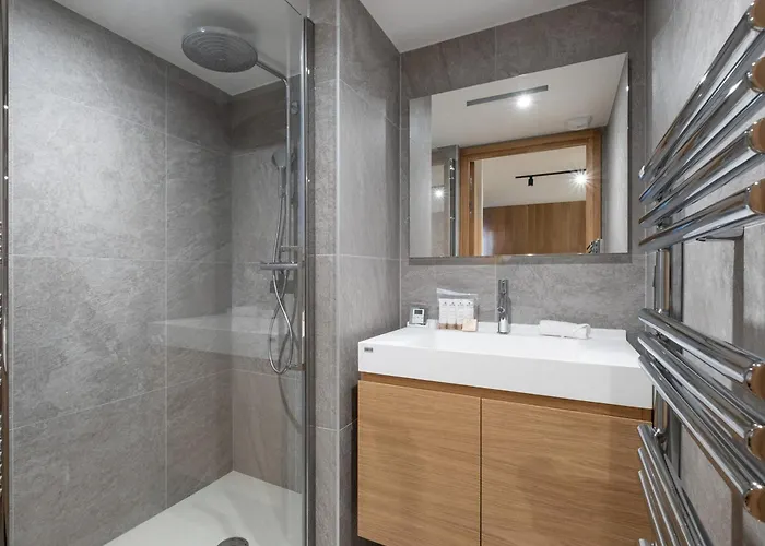 Spacieux Avec Jacuzzi A - Fr-1-563-143 Lejlighed Courchevel