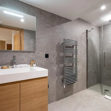 Spacieux Avec Jacuzzi A - Fr-1-563-143